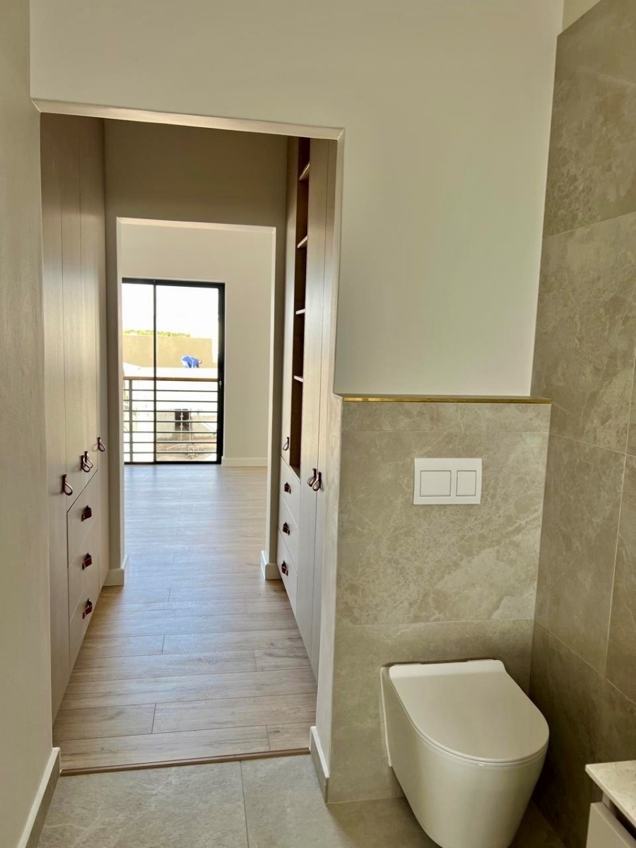4 Bedroom Property for Sale in Sandown Western Cape